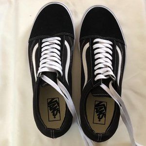 Men's Size 11 Old Skool Vans Black/White Never Worn